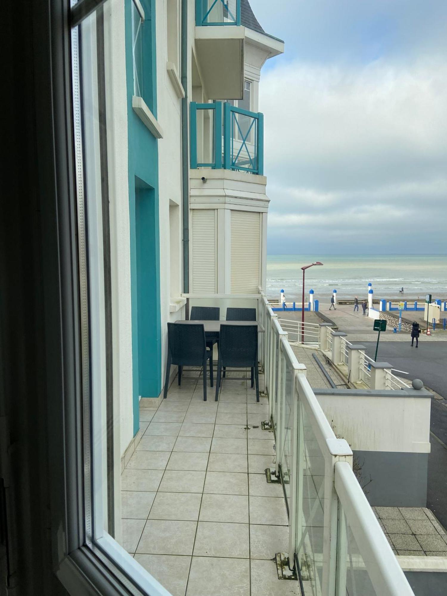 Le Bon Endroit En Bord De Mer, Vue Mer , Parking Et Wifi Wimereux Exterior photo